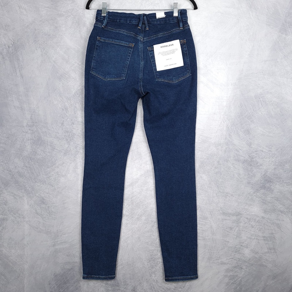 Good American Skinny Jeans in Dark Blue Wash - Picture 12 of 16